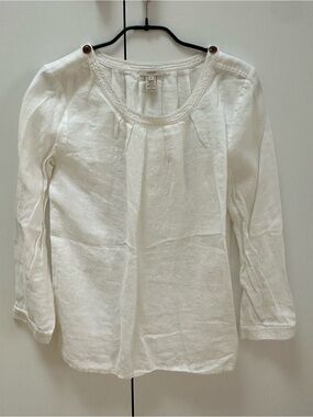 J.CREW - WHITE LINEN BLOUSE WITH BUTTON SHOULDER DETAIL  - SIZE 0 - GREAT CONDIT